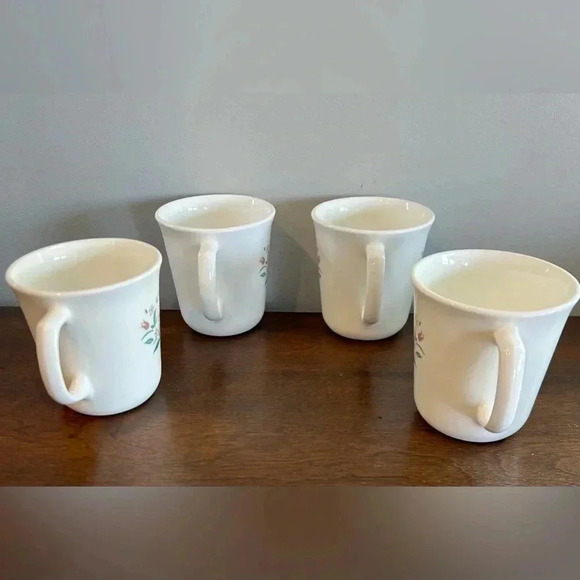 Corning Ware Coffee Mugs Rosemarie Design Vintage Set of 4 Very Good Condition - Picture 4 of 7